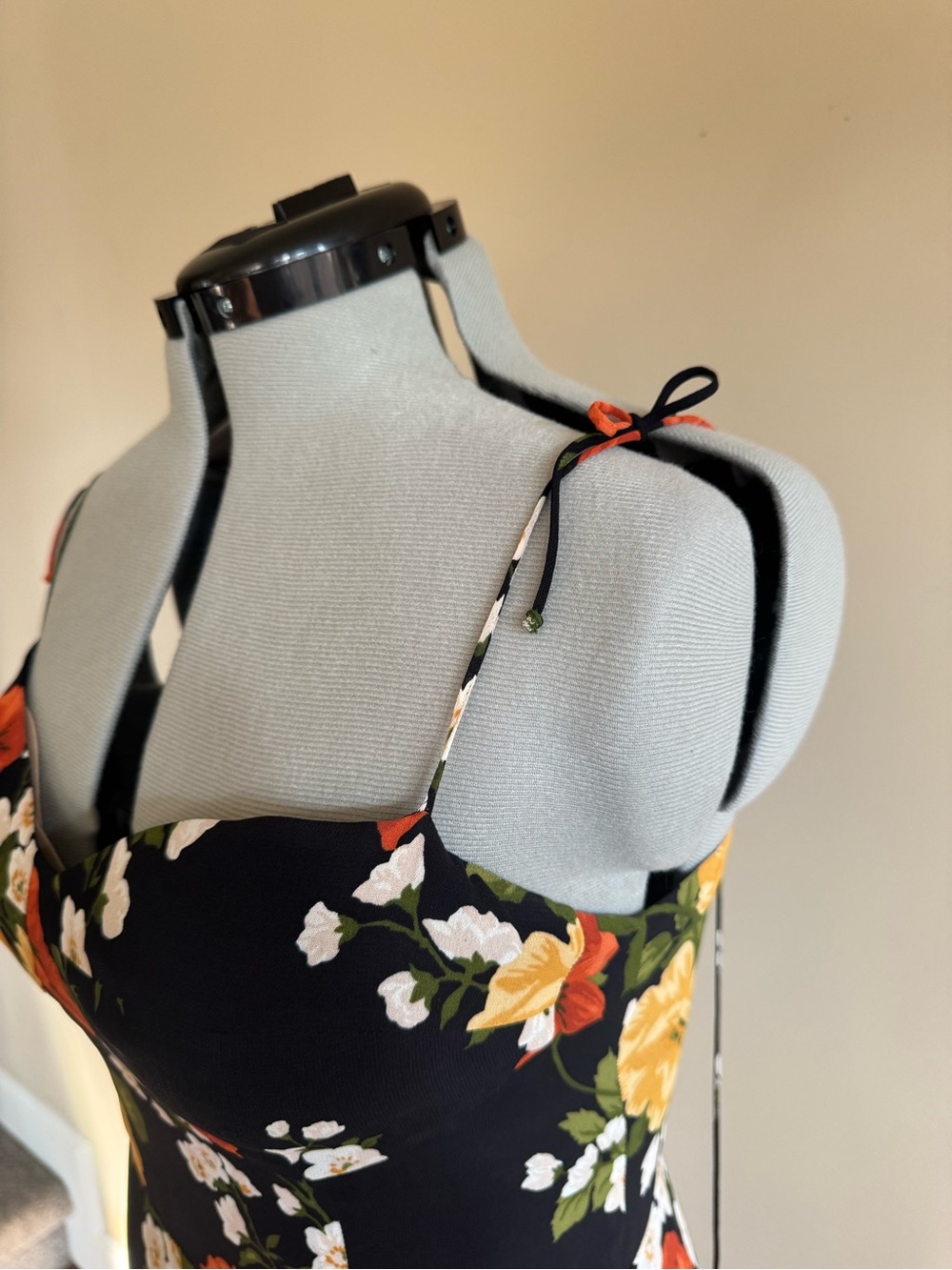 Reformation Maxi Dress with Tie Straps - Black/Yellow/Orange floral, size 12 - Picture 3 of 12